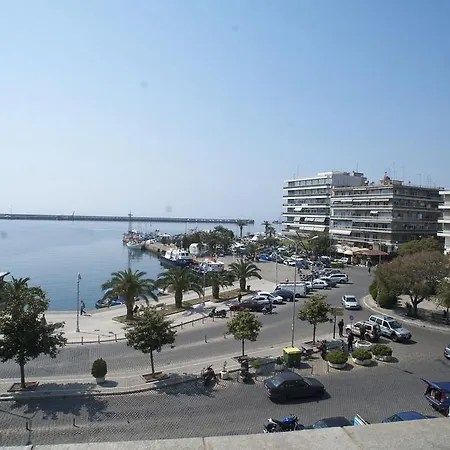 מלון Acropolis קאבאלה