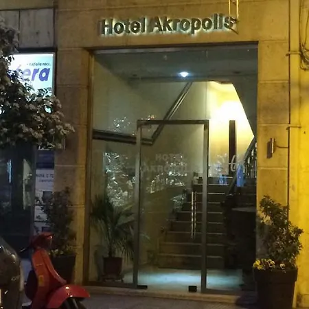 Acropolis ホテル